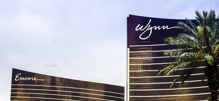 Wynn sees revenue fall nearly 9%, delays  projects as CEO Billings downplays tariff impacts