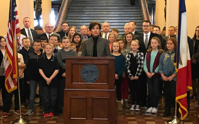 Governor signs K-12 funding bills for 2019-2020 school year