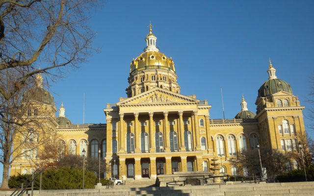 By wide margin, Iowa Senate votes to legalize sports betting