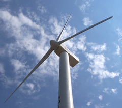 Iowa company plans to recycle wind turbine blades using giant chipper