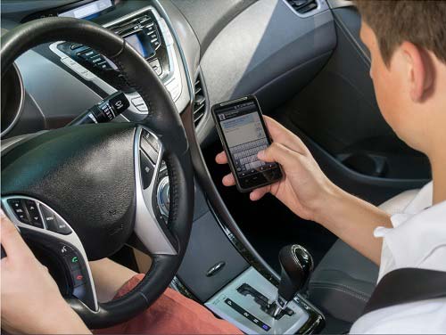 Bill adds distracted driving to topics required in drivers ed classes