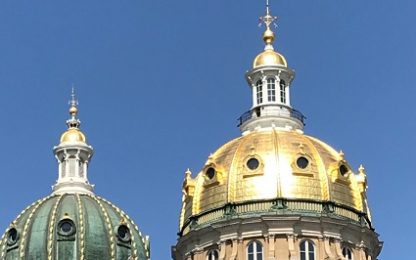 Bill adds new requirements to Iowa history, civics courses