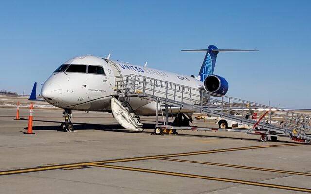 SkyWest to reduce number of weekly flights from Mason City to Chicago from 12 to 10, cites staffing issues