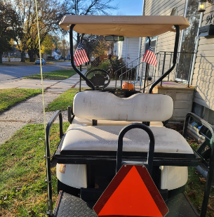 Clear Lake council approves first reading of alterations to golf cart ordinance, seat belts to be required in rear-facing seats