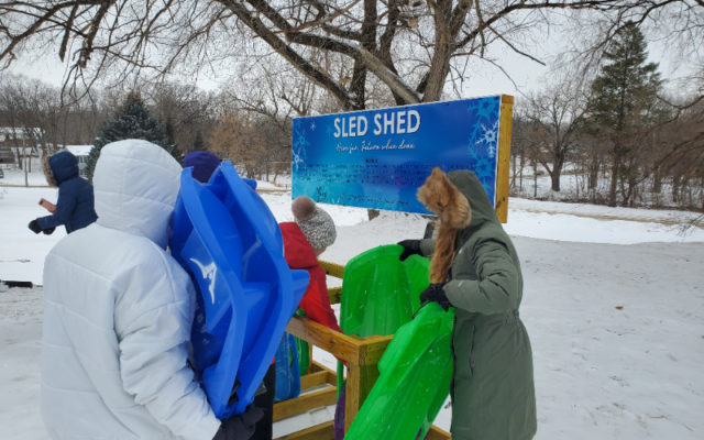 Mason City youth leadership group installs “sled sheds” at East Park, Georgia Hanford Park sledding hills