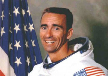 Apollo astronaut Walt Cunningham from Creston dies