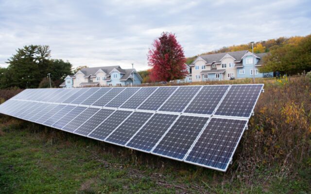 Battle heats up over Iowa solar-project sites