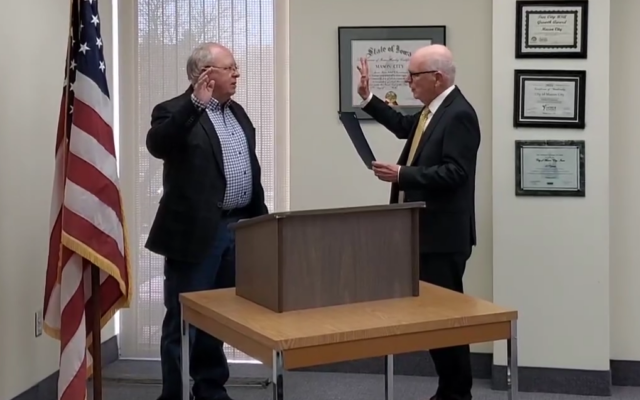 Latham sworn in as Mason City’s newest City Council member