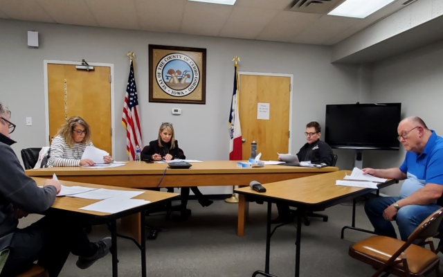 Cerro Gordo County Compensation Board recommends 3% pay increases for elected officials, 6% for sheriff