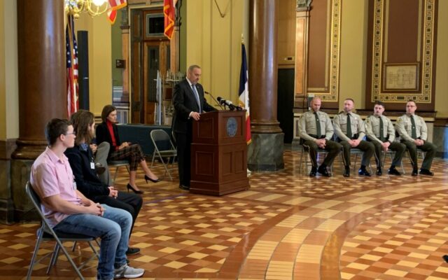 Annual ceremony in Iowa Capitol honoring lifesavers