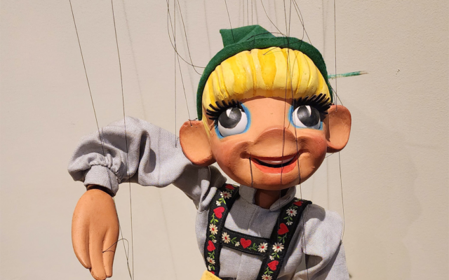 Four Bil Baird “Sound of Music” puppets at MacNider Art Museum get restoration