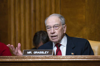 Iowa Senator Chuck Grassley, oldest member of Senate, hospitalized with infection